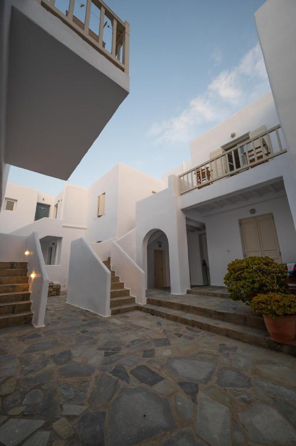 Twins-Trisa Apartments Ornos  Extérieur photo