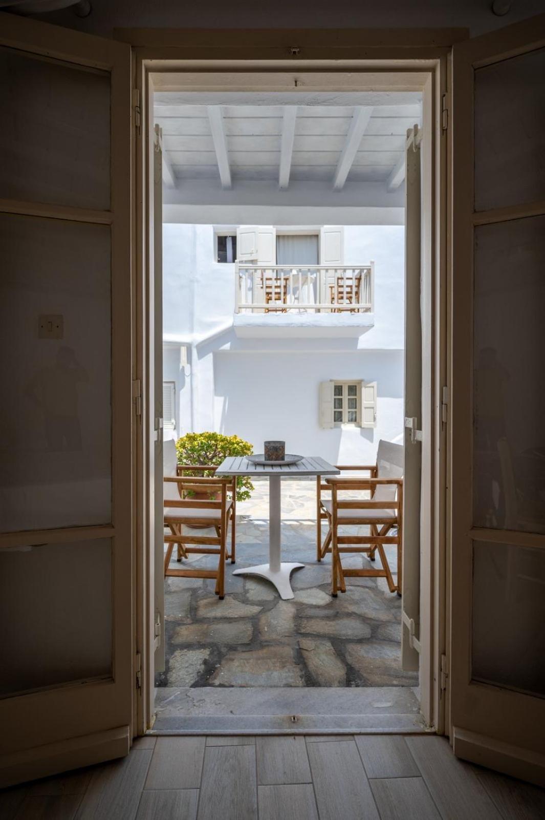 Twins-Trisa Apartments Ornos  Extérieur photo