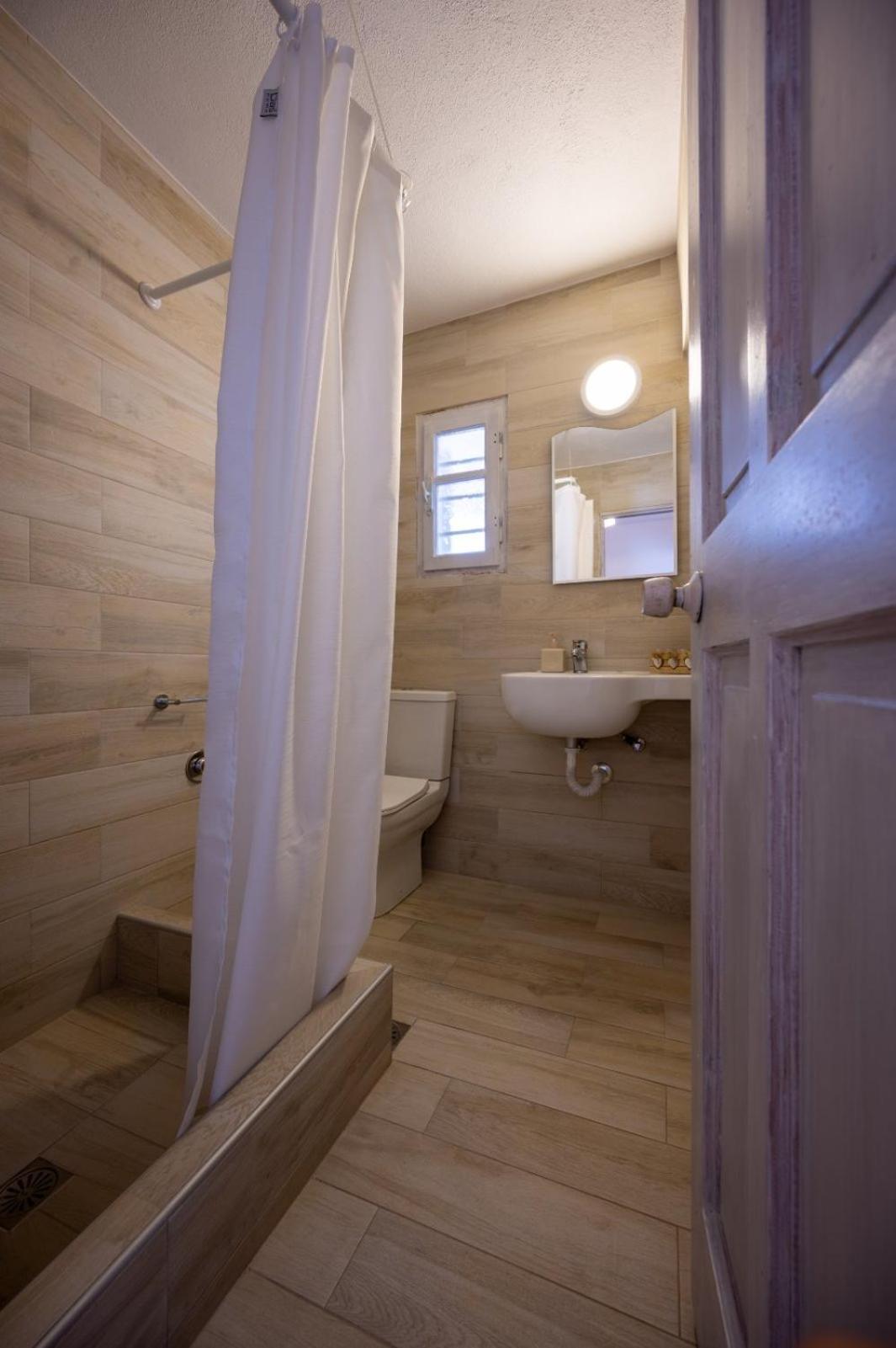 Twins-Trisa Apartments Ornos  Extérieur photo