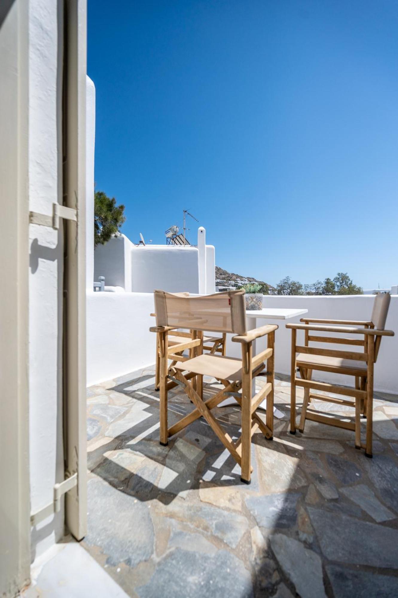 Twins-Trisa Apartments Ornos  Extérieur photo