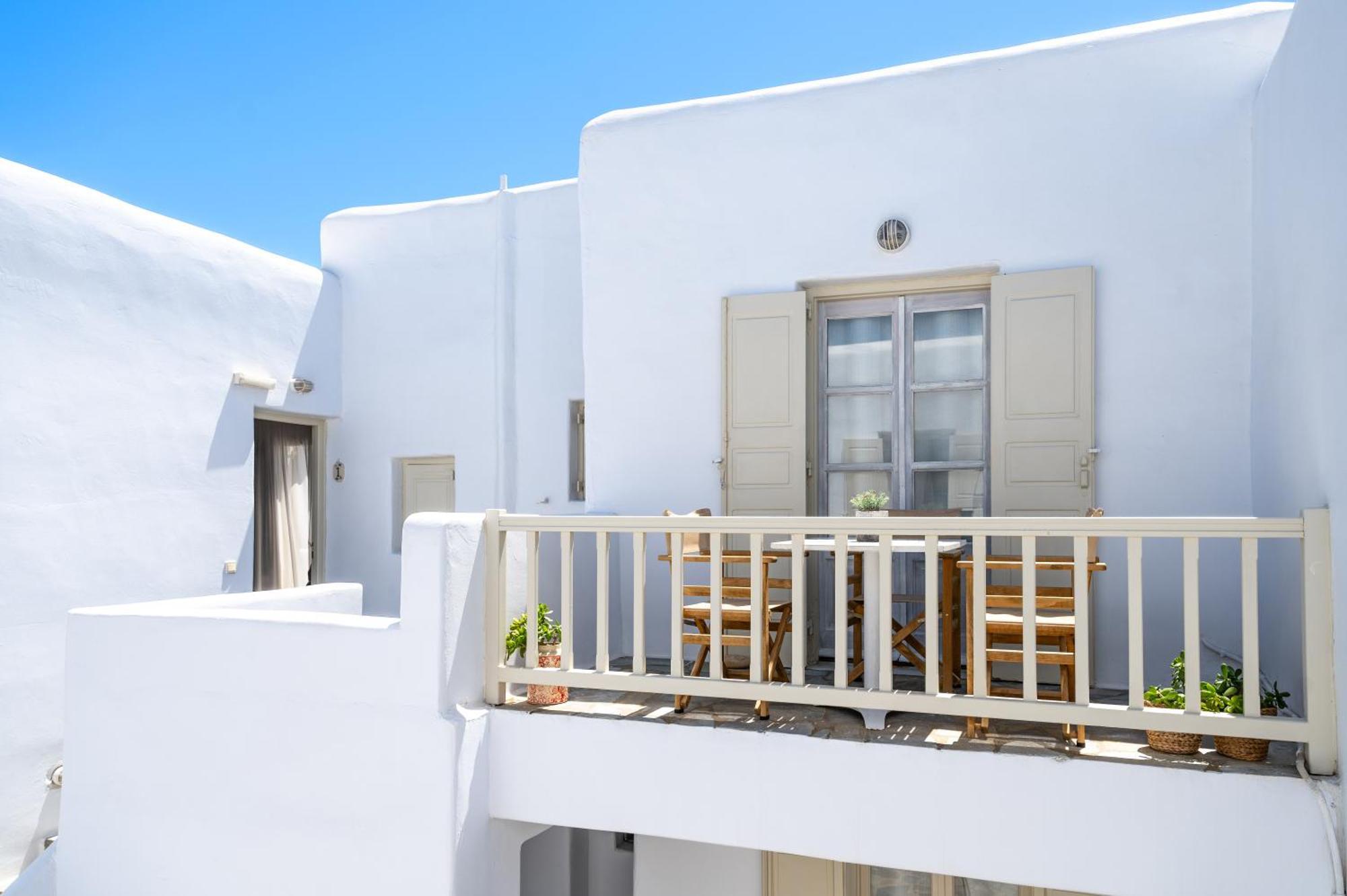 Twins-Trisa Apartments Ornos  Extérieur photo